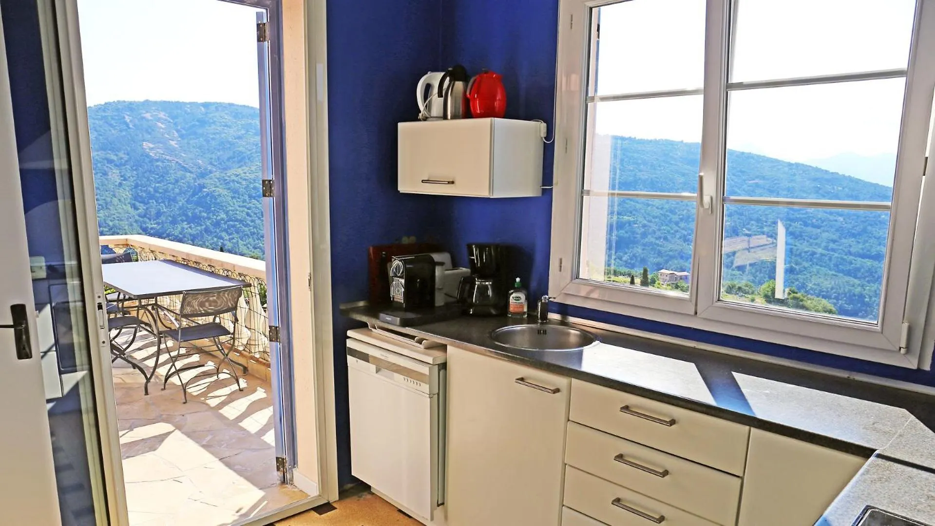 Villa Avec Vue Et Piscine Privee Bendejun
