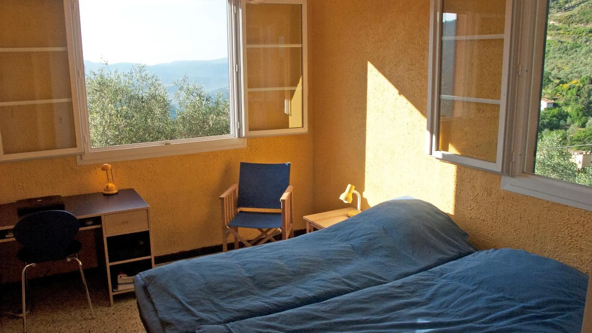 Villa Avec Vue Et Piscine Privee Bendejun
